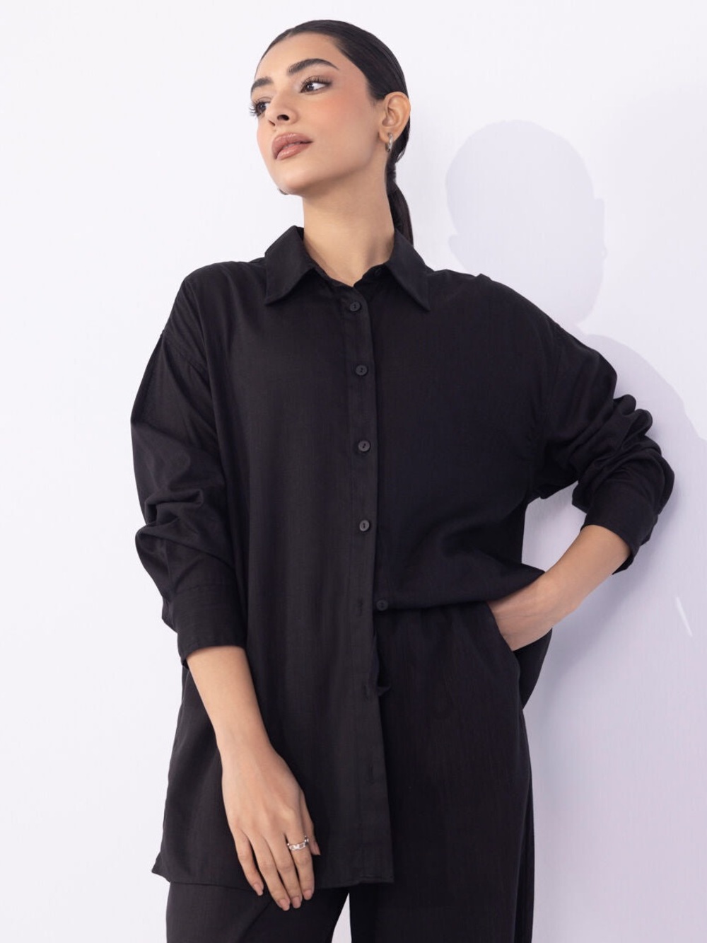 (NWT) Sapphire West Black Oversized Shirt size S